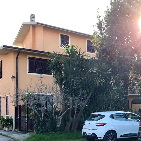 Daire La Casa Delle Ortensie By Holiday World Chiavari